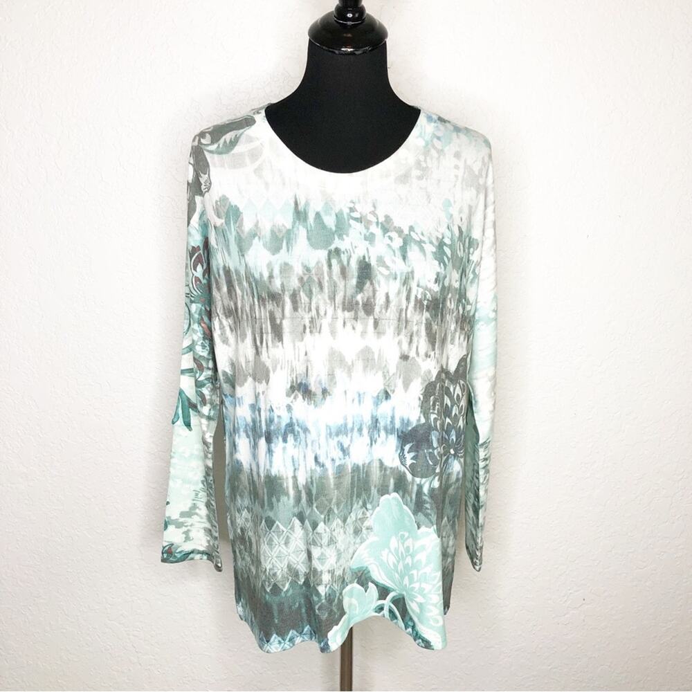 Soft‎ Surroundings white green gray floral watercolor knit top size Small/Medium